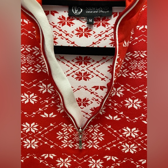 Newland Women’s 1/2 Zip Sweater in Red (Medium) - Picture 4 of 7